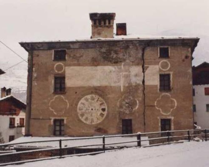 Grappein e la Casa dell’Orologio di Cogne.